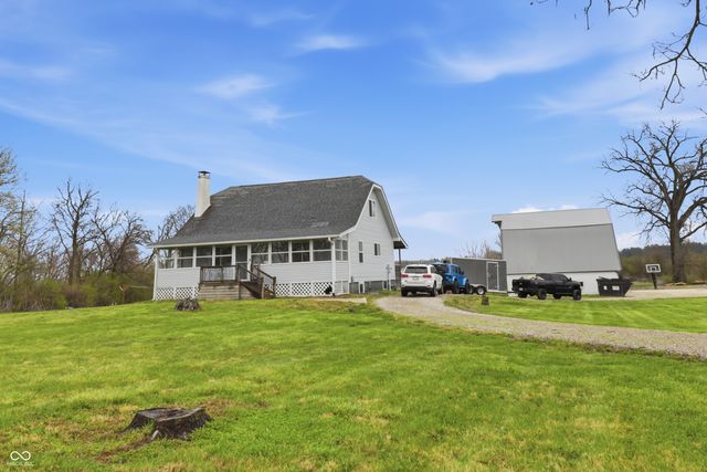 4665 S Mauxferry Road, Franklin, IN 46131