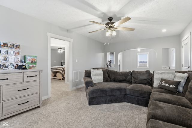 4665 S Mauxferry Road, Franklin, IN 46131