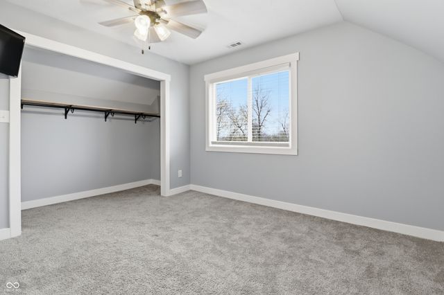 4665 S Mauxferry Road, Franklin, IN 46131