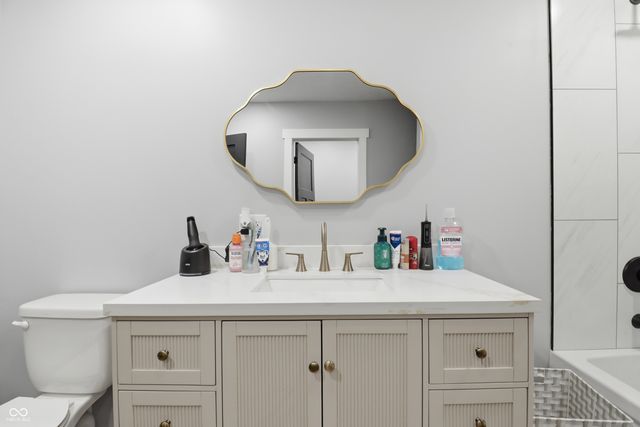 4665 S Mauxferry Road, Franklin, IN 46131