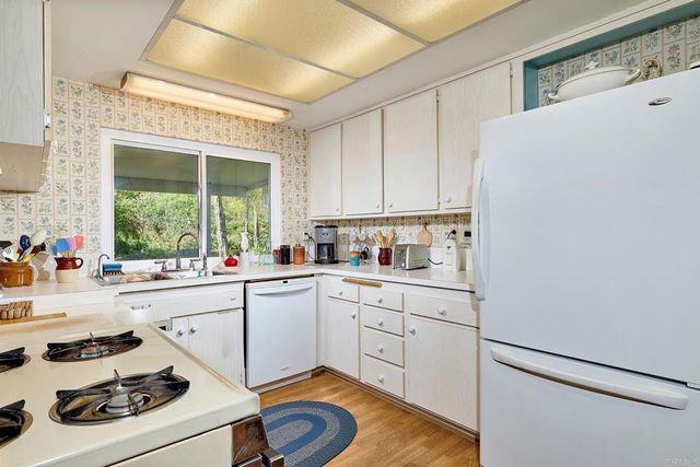 4818 Refugio Avenue, Carlsbad, CA 92008