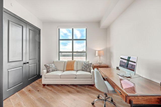 5 Gadsdenboro Street 511, Charleston, SC 29401