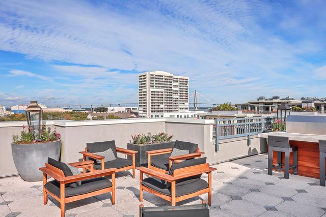 5 Gadsdenboro Street 511, Charleston, SC 29401