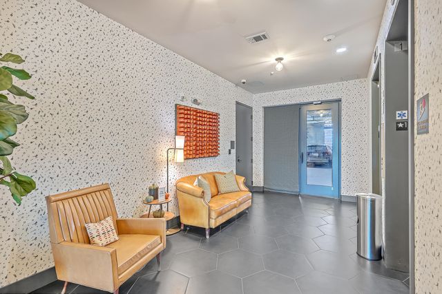 5 Gadsdenboro Street 511, Charleston, SC 29401