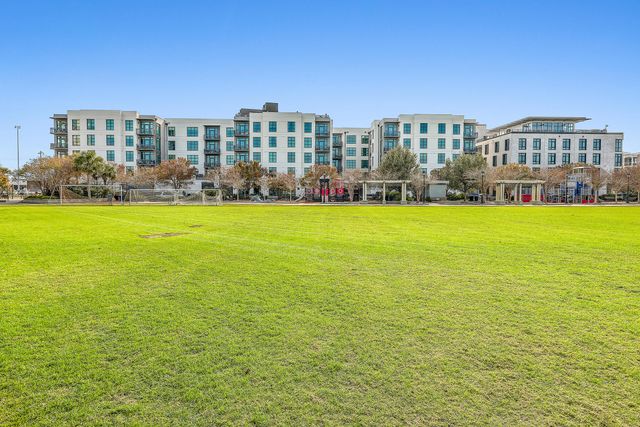 5 Gadsdenboro Street 511, Charleston, SC 29401