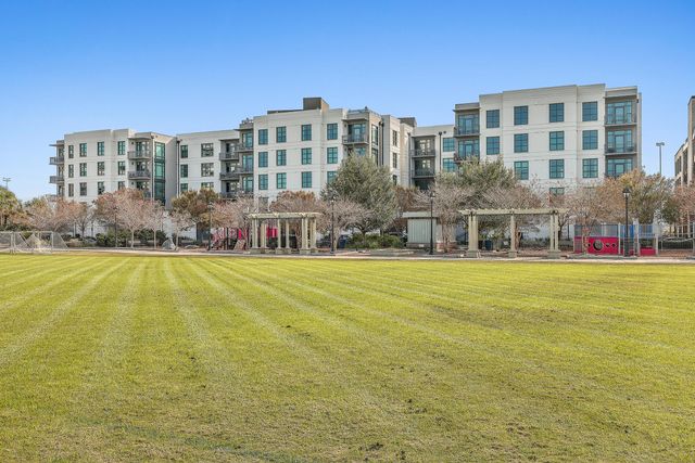 5 Gadsdenboro Street 511, Charleston, SC 29401