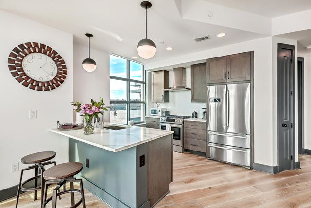 5 Gadsdenboro Street 511, Charleston, SC 29401