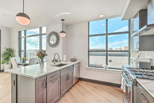 5 Gadsdenboro Street 511, Charleston, SC 29401