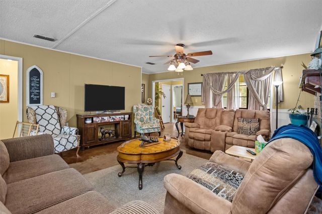 2015 Cr 2120, Crockett, TX 75835