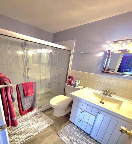 9907 DAHLIA STREET N, Pinellas Park, FL 33782