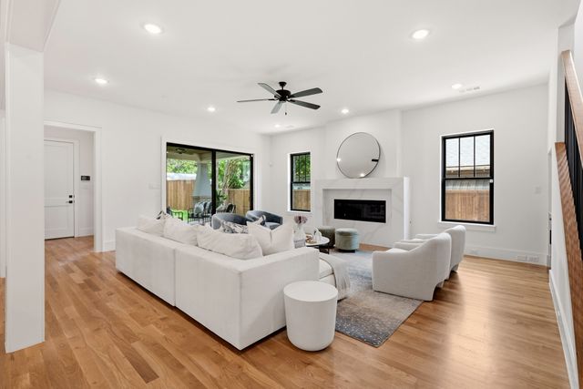 5449 Goodwin Avenue, Dallas, TX 75206