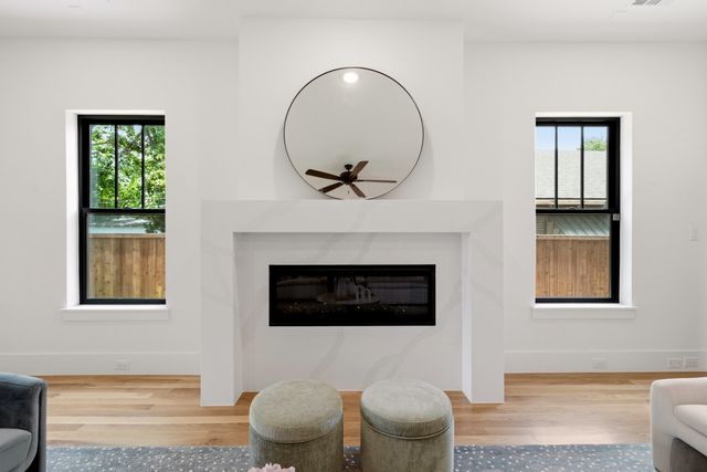 5449 Goodwin Avenue, Dallas, TX 75206