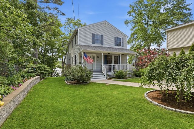 23 Shore Rd, North Reading, MA 01864