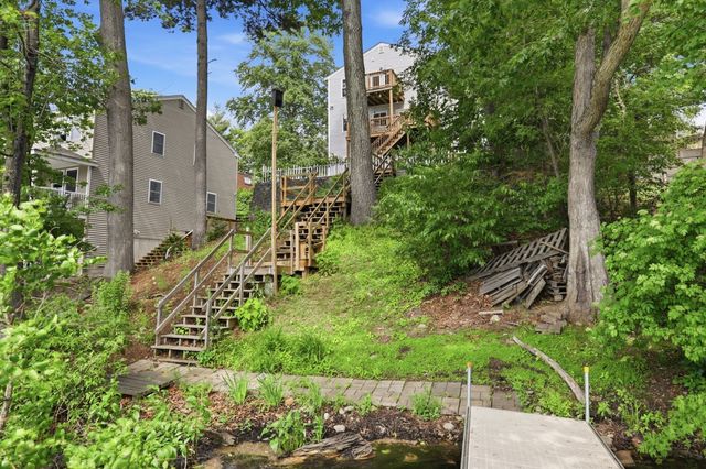 23 Shore Rd, North Reading, MA 01864