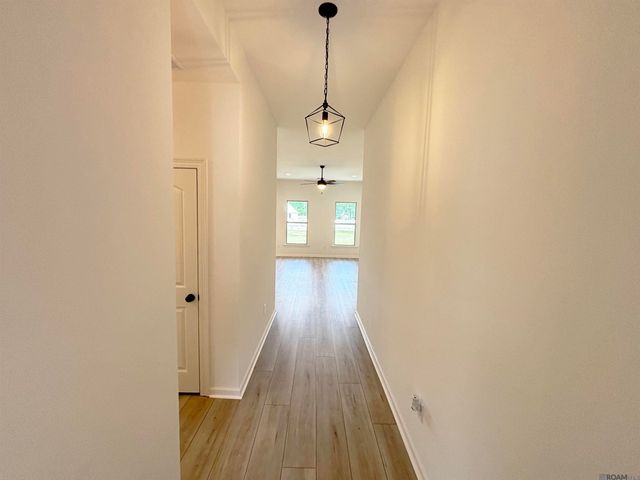 1422 Marshland Avenue, Gonzales, LA 70737