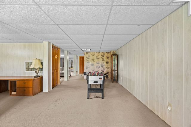 10100 Jordan Rd, Cato, NY 13080