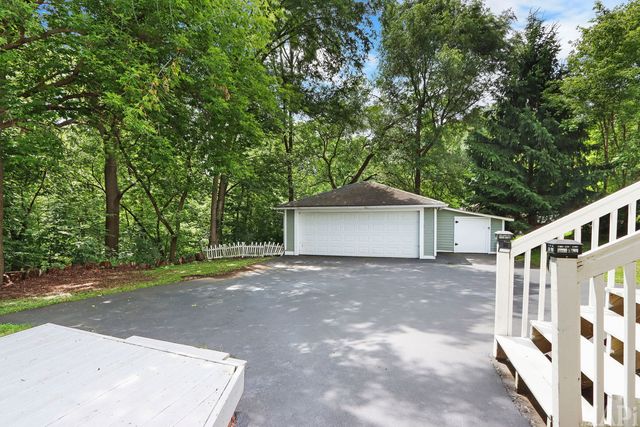 40431 N Fairview Street, Antioch, IL 60002