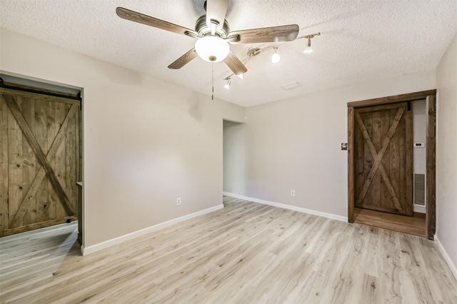 410 Riverside Drive, Alvin, TX 77511