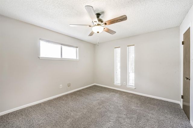 410 Riverside Drive, Alvin, TX 77511