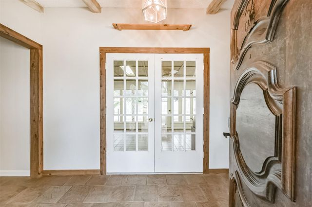 410 Riverside Drive, Alvin, TX 77511