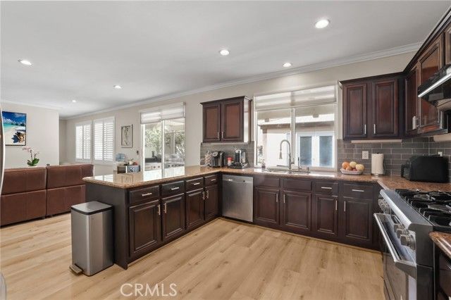 85 Quail Cyn, Irvine, CA 92618