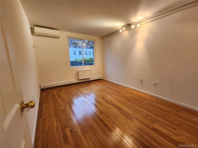 2087 Daly Avenue 2, Bronx, NY 10460
