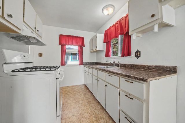 14371 Tobacco Rd, Pine Grove, CA 95665