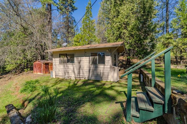 14371 Tobacco Rd, Pine Grove, CA 95665
