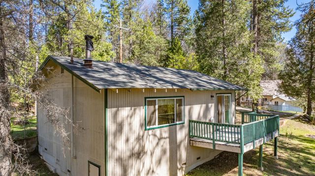 14371 Tobacco Rd, Pine Grove, CA 95665