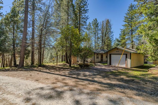 14371 Tobacco Rd, Pine Grove, CA 95665