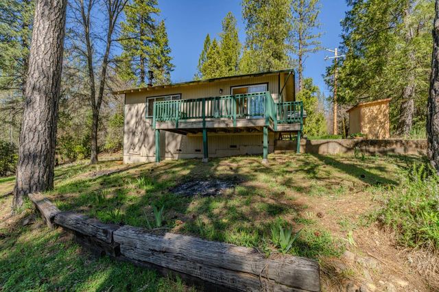 14371 Tobacco Rd, Pine Grove, CA 95665