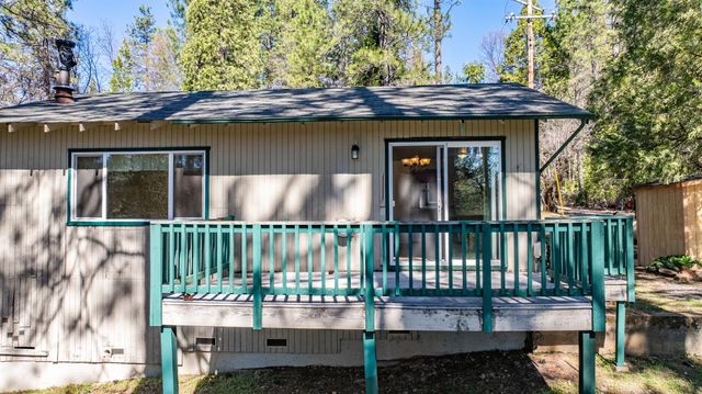 14371 Tobacco Rd, Pine Grove, CA 95665