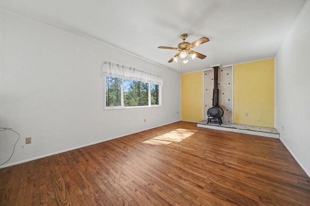 14371 Tobacco Rd, Pine Grove, CA 95665