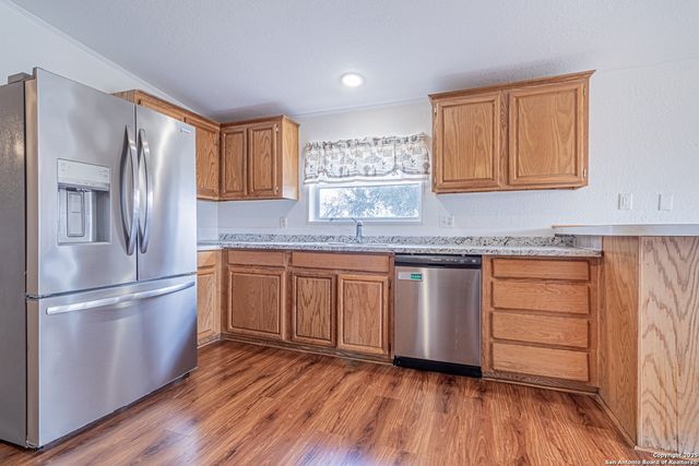 16530 FM 463, Lytle, TX 78052