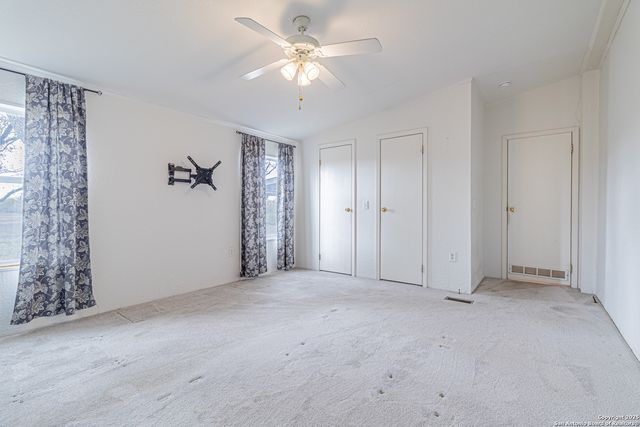 16530 FM 463, Lytle, TX 78052