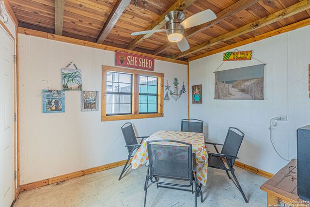 16530 FM 463, Lytle, TX 78052