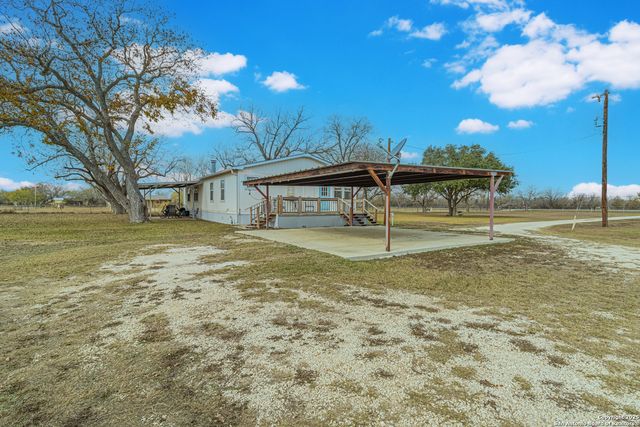 16530 FM 463, Lytle, TX 78052