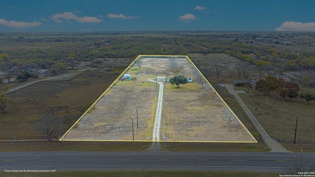 16530 FM 463, Lytle, TX 78052