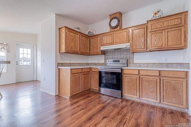 16530 FM 463, Lytle, TX 78052