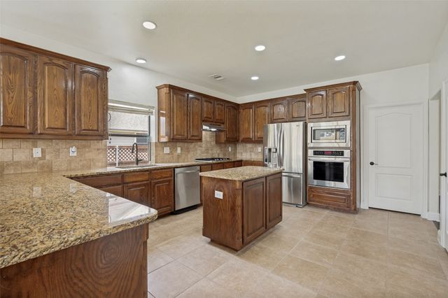 11523 Westlawn Lane, Frisco, TX 75033