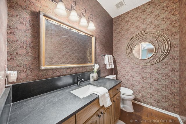 411 W Union Place, Broken Arrow, OK 74011