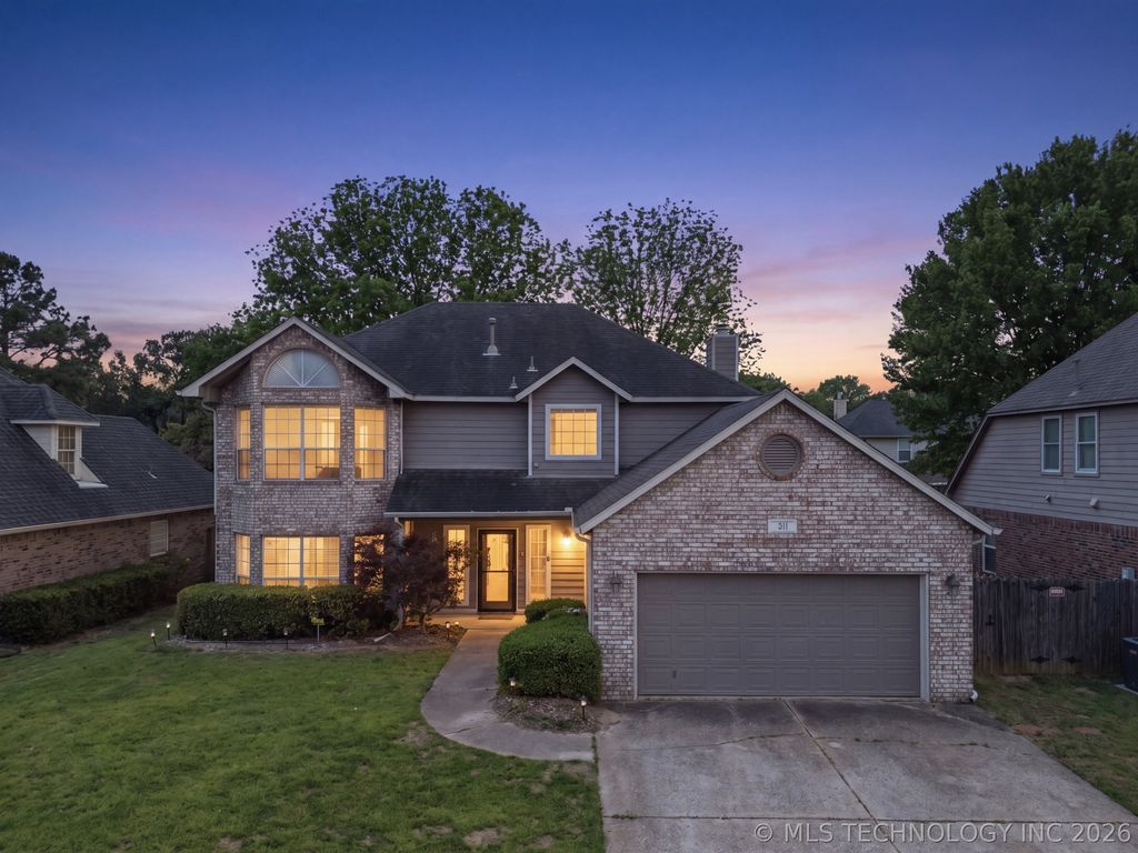411 W Union Place, Broken Arrow, OK 74011