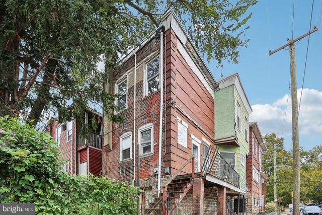 1600 LINDLEY AVE, Philadelphia, PA 19141