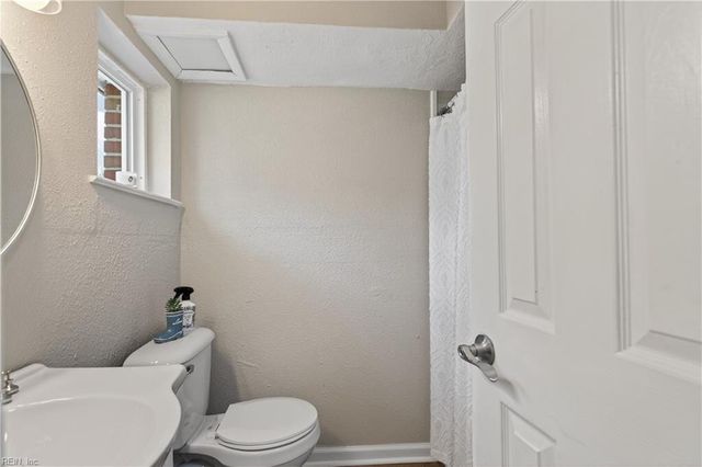 5480 Bayberry DR, Norfolk, VA 23502