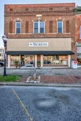 100 Elk Ave, S, Fayetteville, TN 37334