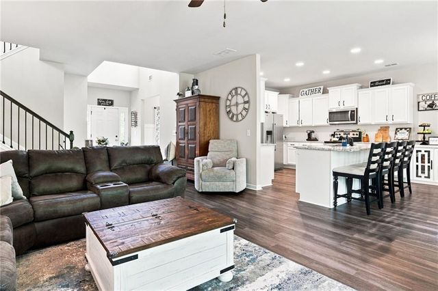196 Whelchel Valley Drive, Dawsonville, GA 30534