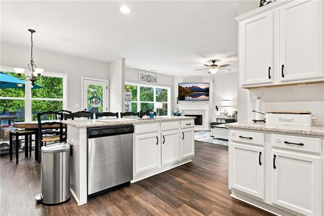 196 Whelchel Valley Drive, Dawsonville, GA 30534