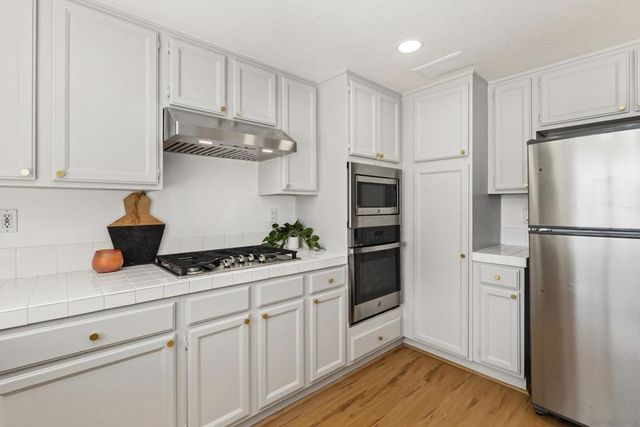 1874 Matin Cir Unit 208, San Marcos, CA 92069