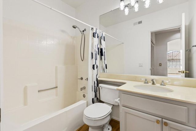 1874 Matin Cir Unit 208, San Marcos, CA 92069
