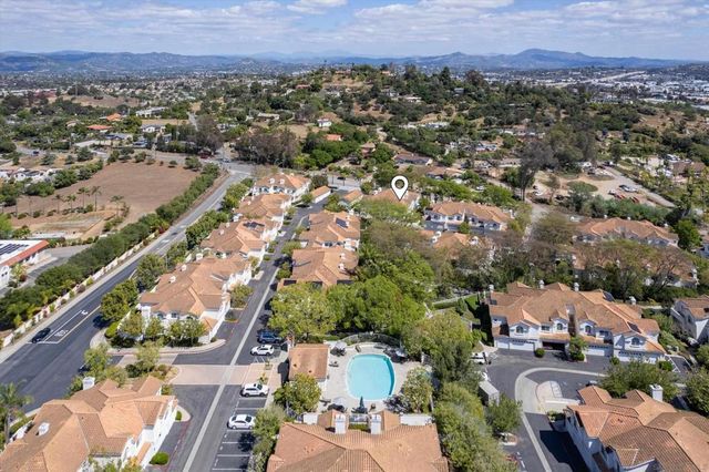 1874 Matin Cir Unit 208, San Marcos, CA 92069